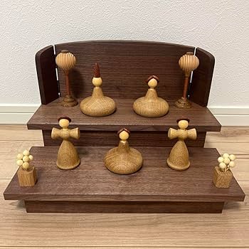 【土日限定お値下げ】【美品】三浦木地　雛人形　ひな人形／2段　7/10までの出品 ろくろ細工の三浦木地 ：雛人形】ひな一段セット 新 カリン